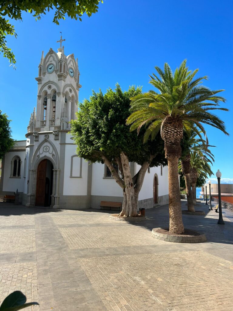 Foto galerija Tenerife magic. www.tenerifemagic.lv