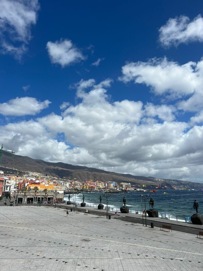 Foto galerija Tenerife magic. www.tenerifemagic.lv