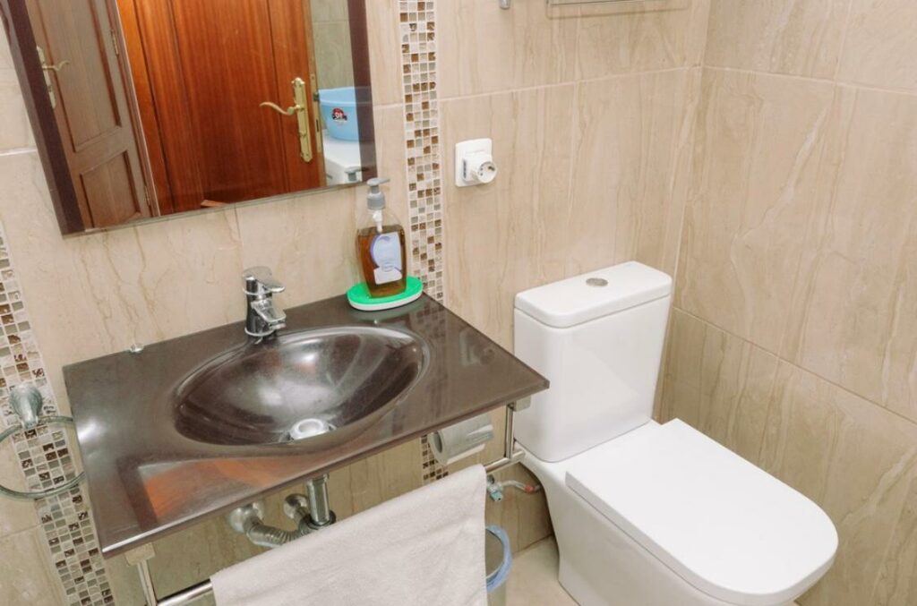 Viena guļamistaba “Picacho 2” apartamentos. https://tenerifemagic.lv