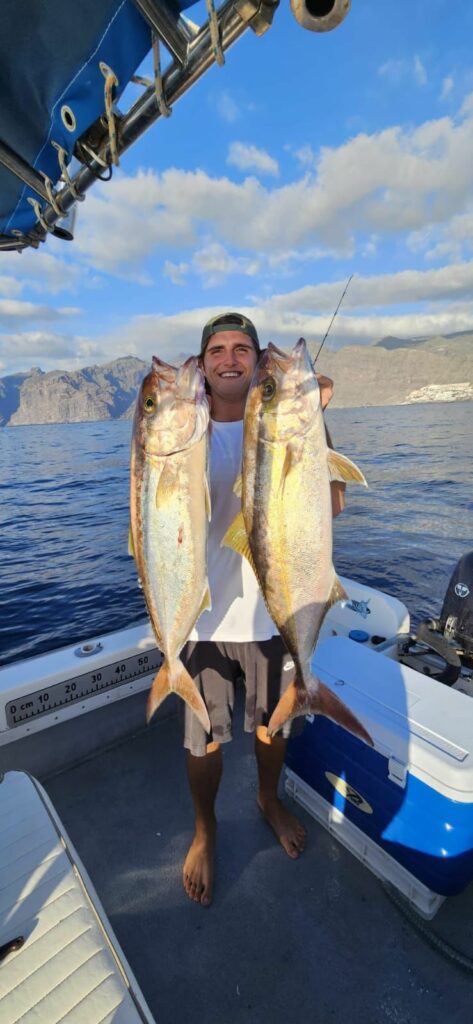 Zveja Atlantijas okeānā Tenerife www.tenerifemagic.lv