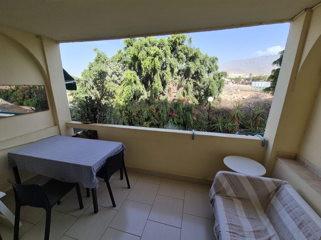 Studio tipa apartamenti diviem. https://tenerifemagic.lv