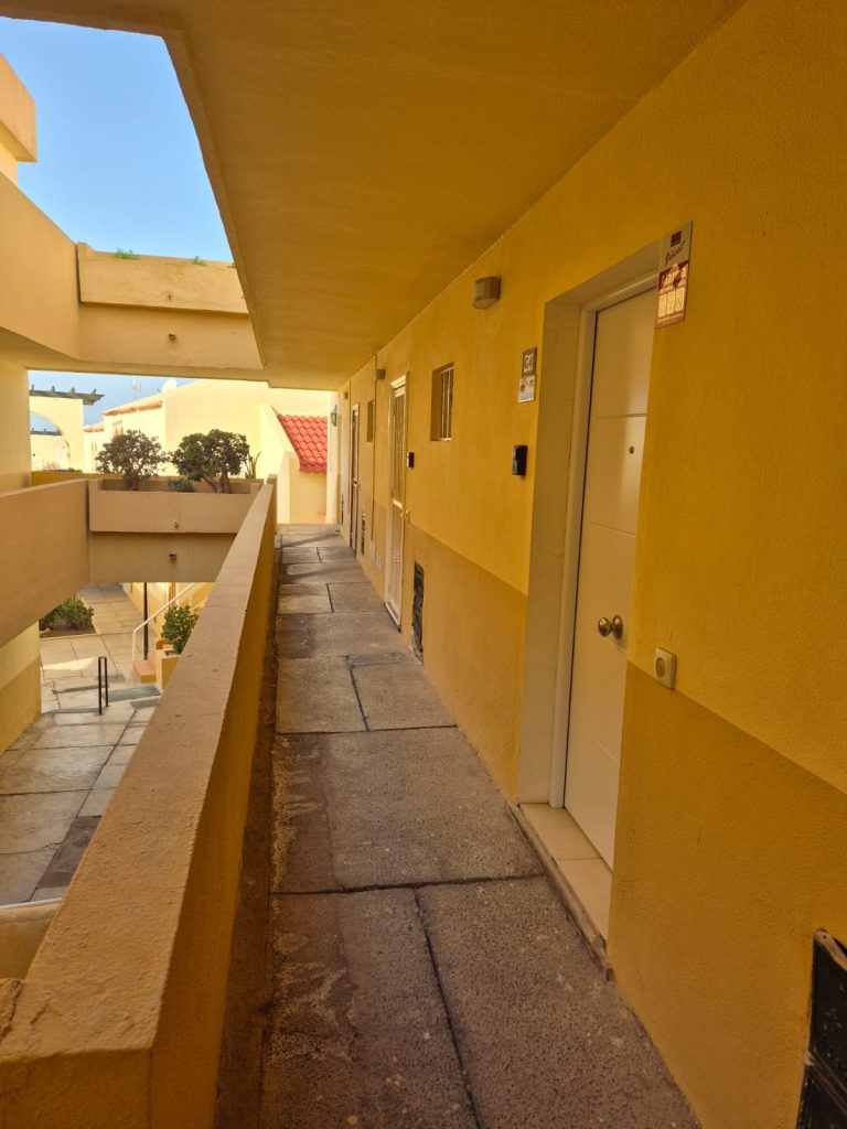 Studio tipa apartamenti diviem. https://tenerifemagic.lv