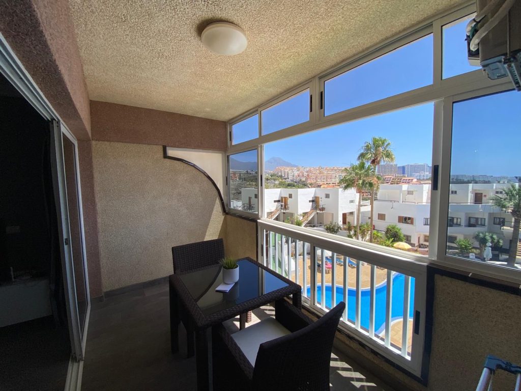 Viena guļamistaba “Callao Salvaje” apartamentos. https://tenerifemagic.lv