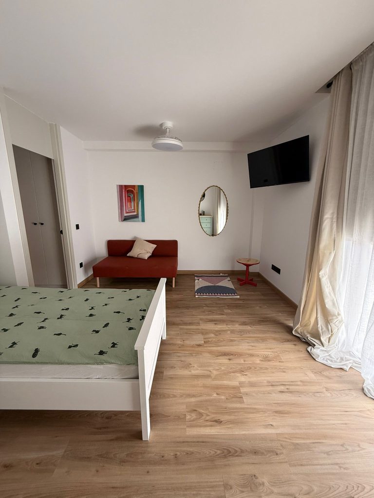 Plašs apartaments ar divām guļamistabām. https://tenerifemagic.lv